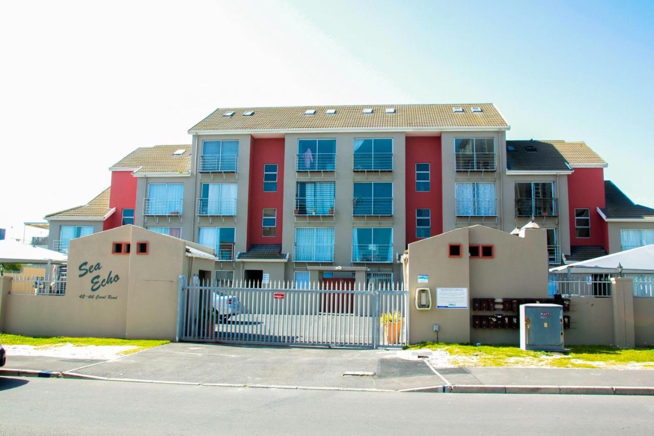 Caline Vip Apartments, Beach Close Bloubergstrand Ngoại thất bức ảnh