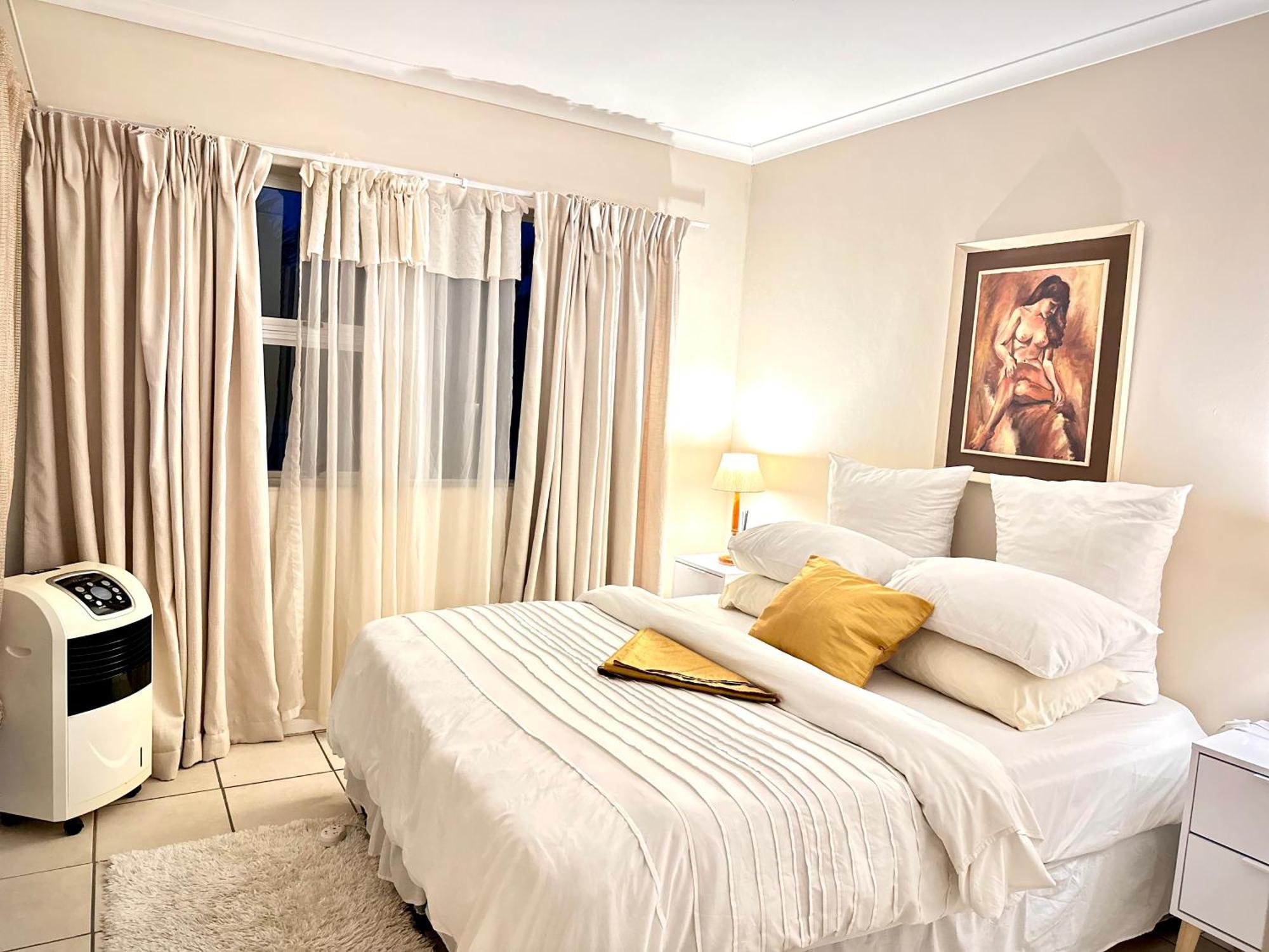 Caline Vip Apartments, Beach Close Bloubergstrand Ngoại thất bức ảnh