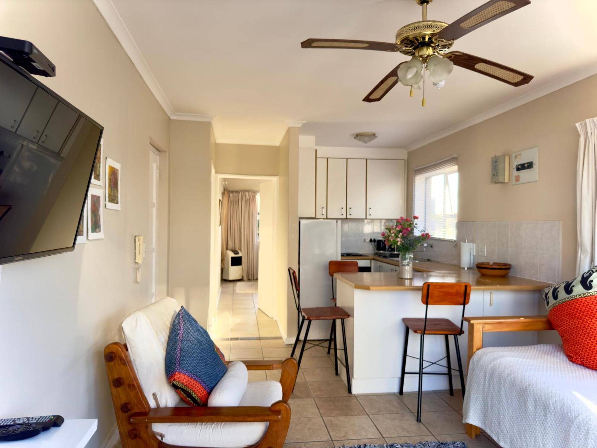 Caline Vip Apartments, Beach Close Bloubergstrand Ngoại thất bức ảnh