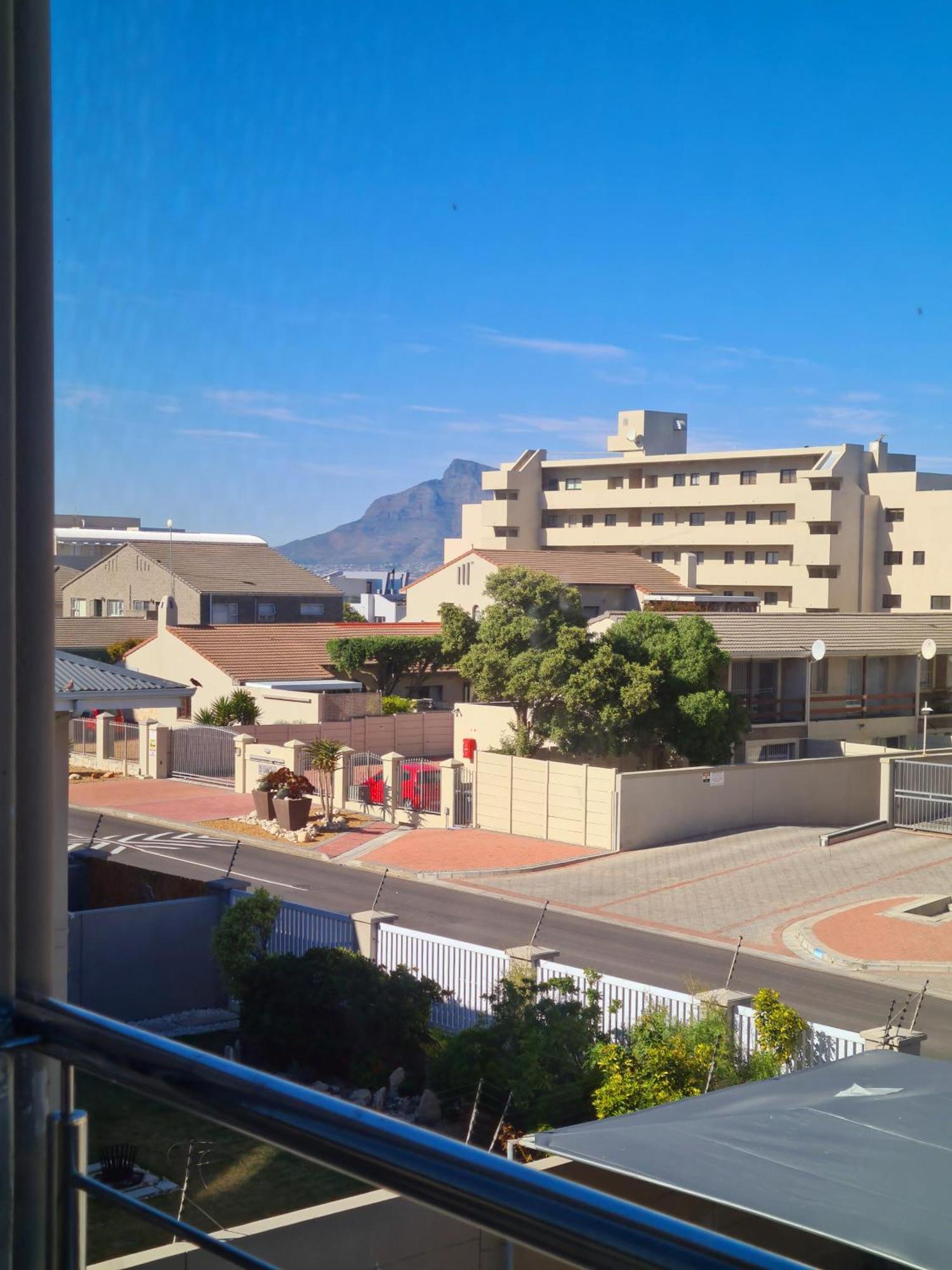 Caline Vip Apartments, Beach Close Bloubergstrand Phòng bức ảnh